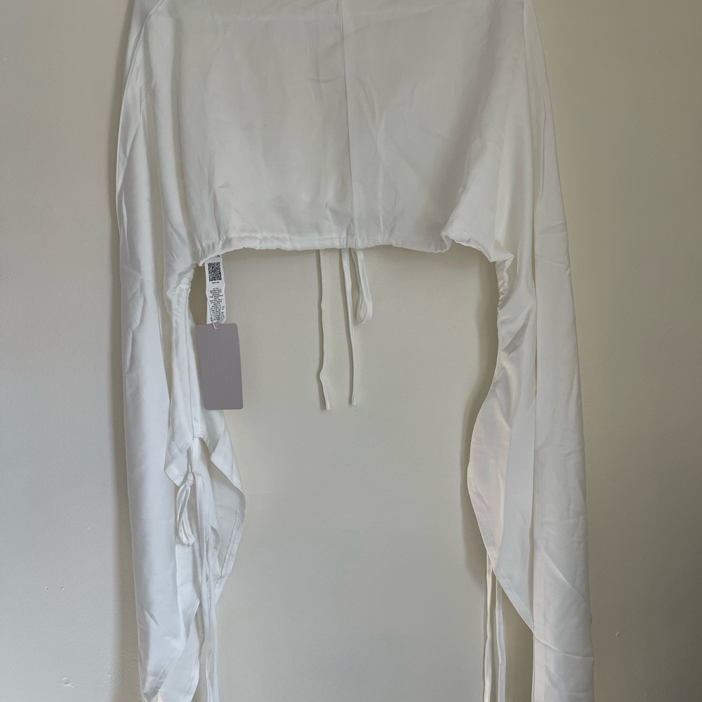 White Women's Top - Picture 4 of 4